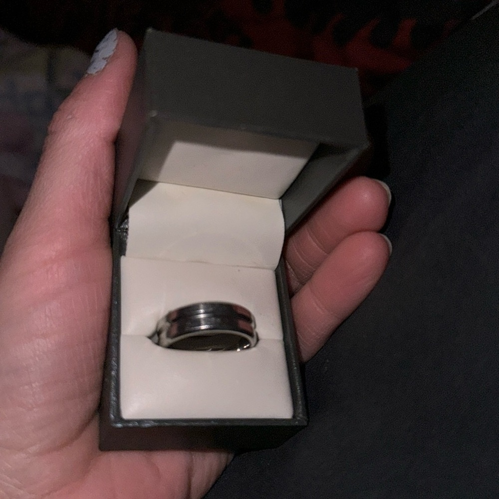 Men’s Ring Size 9